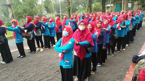 Eksplorasi The Lawu Park: Destinasi modern dengan hamparan hutan pinus dan udara yang sangat sejuk