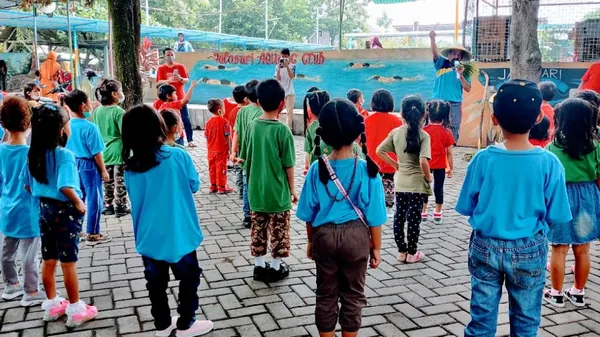 Dokumentasi kedisiplinan siswa dalam program outbound karakter di Jalasari