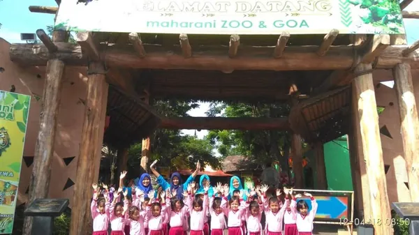 Pemandangan perut bumi yang eksotis di Gua Maharani sebagai destinasi edukasi alam favorit