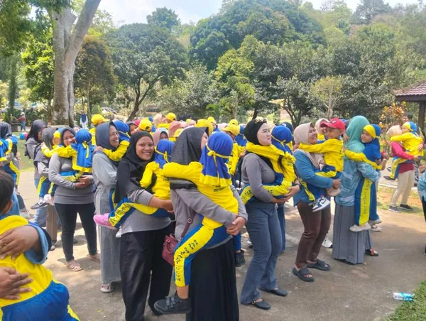 Momen bahagia siswa saat menjelajahi seluruh sudut Selecta tanpa biaya tambahan wahana